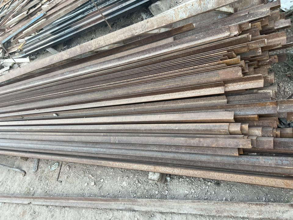 يالله زاويه حديد 2 انج الطول 6 متر كميه غير مستخدم ستندر + نستله كميه السعر وللاستفسار اتصل ع 

‭٠٧٧٤ ٣٥٢ ٩٠٦٨‬
