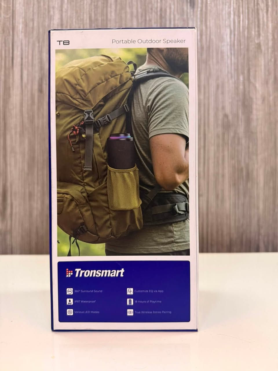 سبيكر من ماركة Tronsmart جديد مامستخدم مفتوح فقط للتصوير وزنه كلش ثكيل كيلوين تقريباً صوته خرافي فول bass ودمام وصوت مالته 360 وحتى RGB بيها وبرنامج مالته موجود بكلشي تكدر تتحكم بيه  ويفيد للاماكن المفتوحه والمغلقه صوت عالي كلش وواضح بدون تشويش والاحلى من هاي ضد الماء حتى جوه المي يشتغل لون ازرك وبيه عجلة التحكم بمستوى الصوت سعره 60 وعندي توصيل جميع المحافظات للحجز واتس ***********
