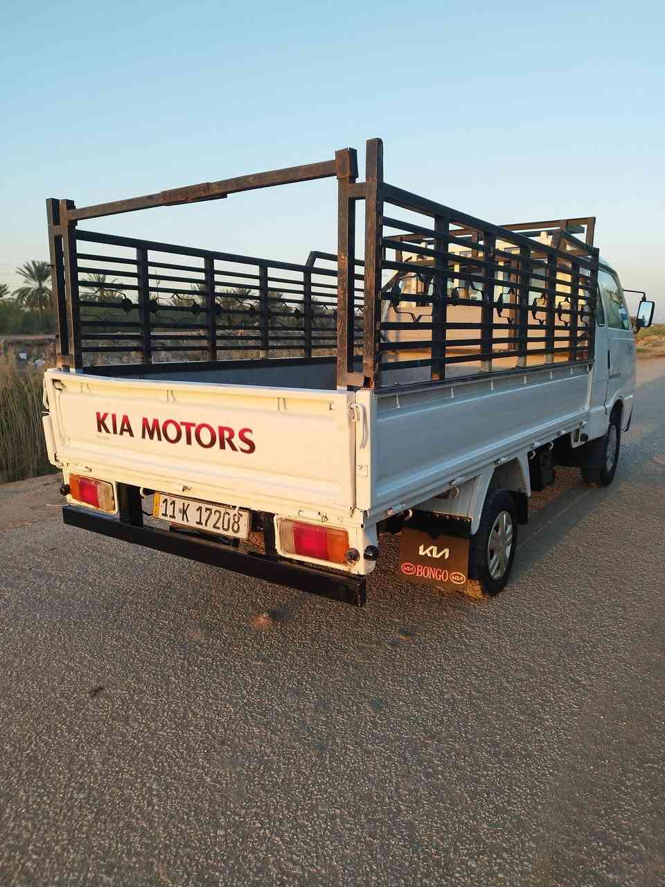 للبيع كيا حمل بنكو
مديل 1996
محرك 2700
رقم بغداد انكليزي الجديد
سبعه جنكال 
قماره وربع 
باتري جديد صارله شهر
سلف جديد 
سياره نكره سلف بي وقت حتلو ثلج متر
ترايها 200 كيلو 
كفاله محرك كير اكسن 
بم كفاله عامه 
كهربائيات شغاله عامه
هورن لايت سكنات كله شغال 
مسجل شغال 
المحجر وياها 
بدي نظيف جدا 
دوشمه جديده
ارضيات + غلاف ستيرن
سياره حره وماعليها ولا الف ضريبه 
شرط التحويل والوكاله 
دهن جديد اليوم بدلته +فلتر
حته كاز مفوله 
اسف على الاطاله 
مكان السياره بابل قظاء الكفل 
السعر (57) وبيها حق الجيه وخادم للعزاز 
للتواصل خاص او واتساب
 ***********
***********
سيد محمد الشريفي
