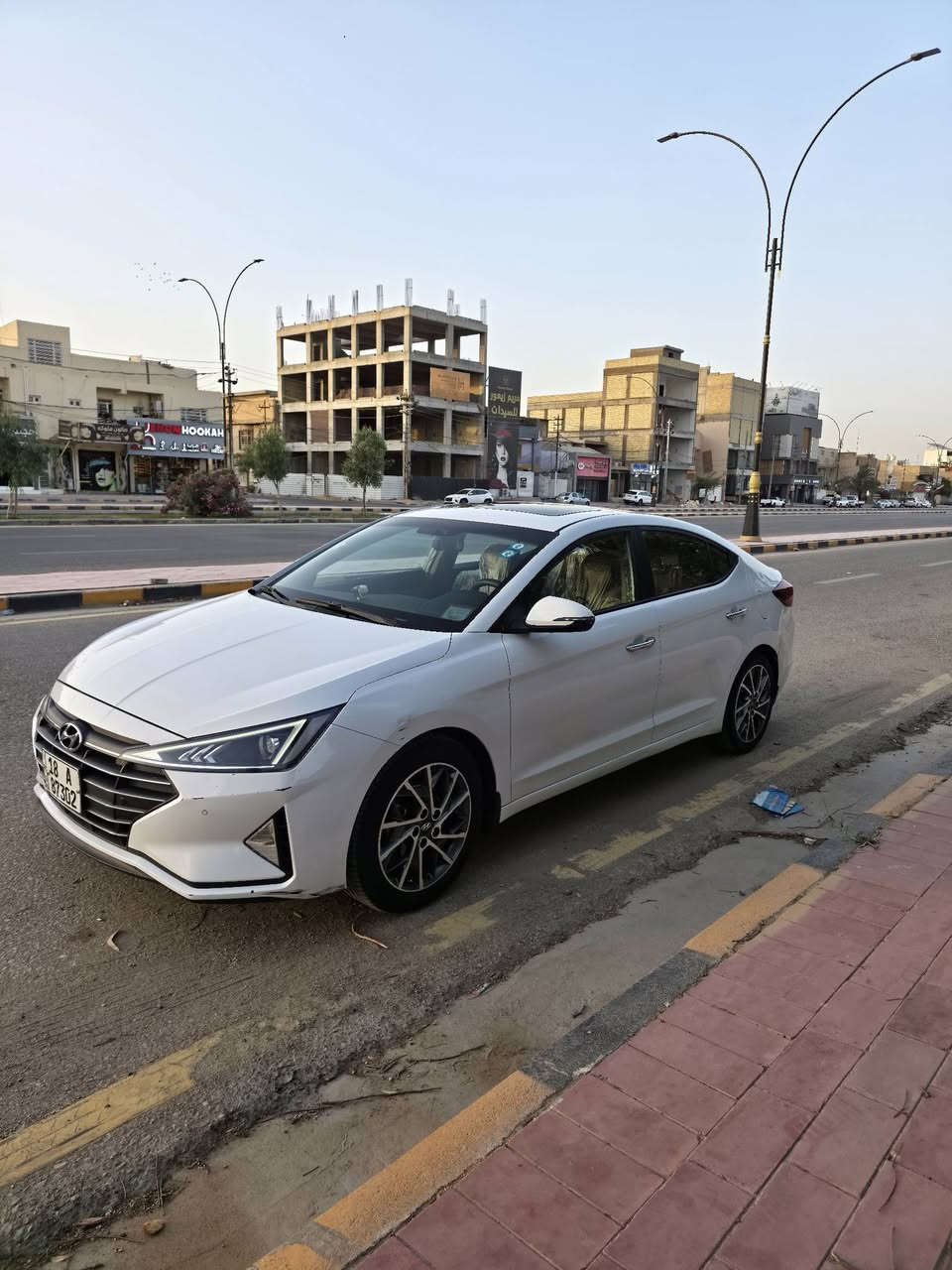 السياره جاهزه حداديه تبريد كامل مكانى النجف الاشرف الاستفسار اكثر الاتصار ***********
الانتره للبيع. وارد خليجى فول مواصفات فتحه بصمه ٣ انضمه قياده بعد هيه المواصفات المعروفه بيه حادث جاملغات خلفى وقبق جنطه وشبر بل بنيد بارد  السعر ١٢٠ وبيه مجال قليل
