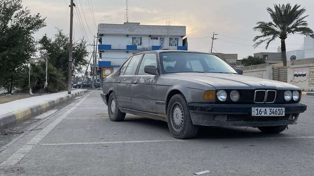 السلام عليكم 
BMW 730i 
موديل 1991
رقم الدولي الجديد 
سنوية ب اسمي
سيارة مال تعمير 
مكان السيارة واسط العزيزية
السعر 28 ورقة وبيهة مجال 
للاستفسار الاتصال على 
***********
