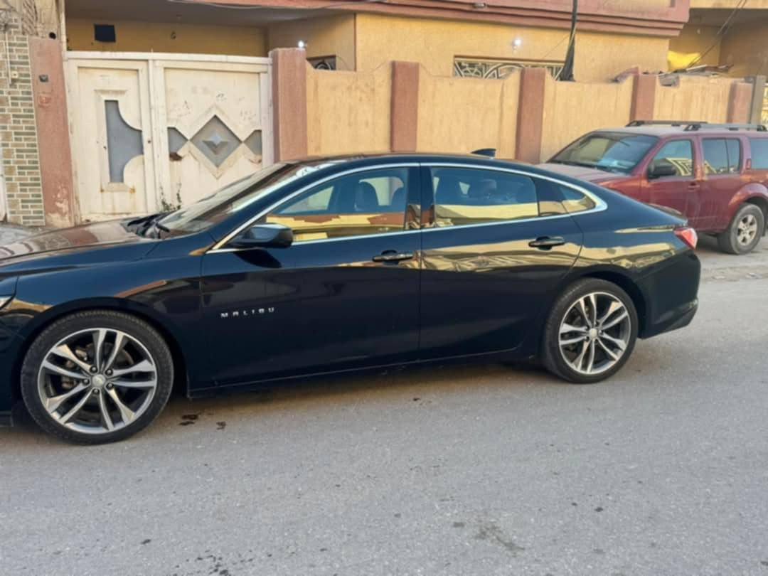 سلام عليكم
مراوس فقط ويه ماليبو ٢٥ او ٢٤ 
 ماليبو موديل ٢٠٢١ Ltمواصفات بريمر معروفه 
ماشيه قليل كلش ٢٢٠٠٠٠🤣
ضربتهة موضحه جاملغ بنيد او نفسهم امصلحين كير محرك نضاف كلش  اكفلهم الك بل تراي وين ايعجبك روح وراهة  لا اتخابرني لان بيت نار هنه بس وين اتريد وديهه السياره اي فيتر ايعجبك المكينه لا تبخير ولا تنقيص ما عده بخار التيربو معروف الكير جديد ما صار شهر من شاده شديت مال بلايزر ٢٥ جديد
للستفسار *********** سيد عمار 
عنواني الكوت الهورة
