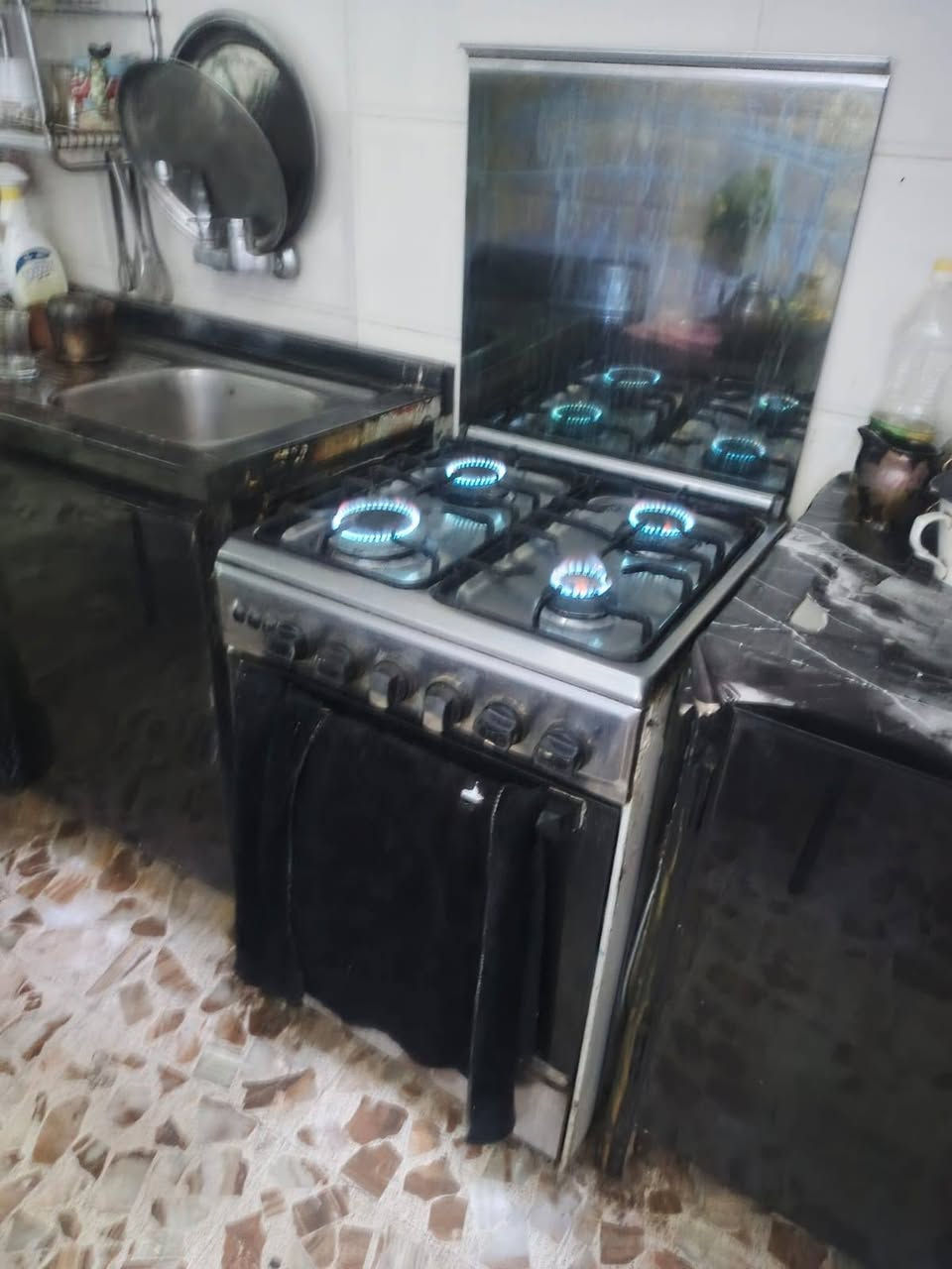 من رخصه الادمن طباخ للبيع يونين اير بحاله جيده جدا شغال كله سعره ١٥٠وبي مجال بسيط


**إذا كنت صاحب هذا الإعلان وتريد حذفه لأي سبب، رجاءا أرسل رسالة إلى الدعم الفني**