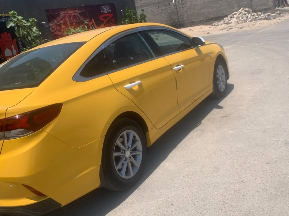 سوناتا 2023 كوري غاز. رقم بصره
مكفولة ضربة وكص 
محرك 2000 غاز 
لد امامي 
لد خلفي 
كشن كهربائي
حساسات خلفية 
تخم تاير جديد 
السعر 190
العنوان البصره حي بغداد
الاتصال ***********
