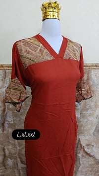 ملابس • مقاسات بالصور • توصيل فقط