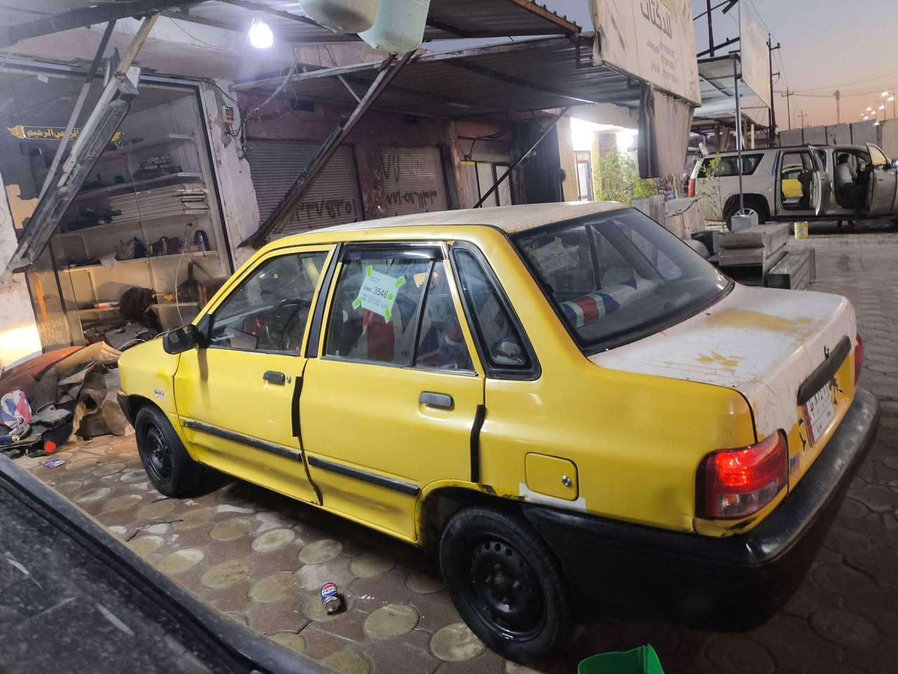 يالله
سايبه موديل 2010
السياره كهربائيات كله شغاله اشاير لايتات جامات كله شغال
بيه بلهلال شويه خياس 
سياره كلش حلوه 
عليه هئيه 700
محرك كايم يرادله تجفيت
استلم صافي تحويل ثاني يوم 
رقم بغداد
سعر 17قفل 
تواصل***********
