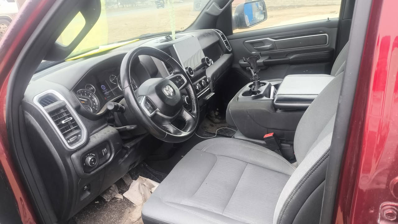 السلام عليكم رام بك هورن 2021
سياره كلين ماشيه 45 اخت زيرو 
***********
