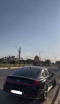 سوناتا 2021 مواصفات امريكي اللون اسود المسافه 62ميل  محرك 25000 تنفس ط...