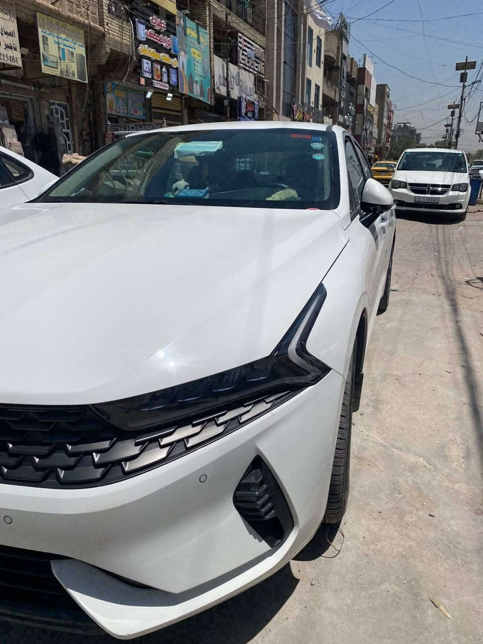 سيارة كي فايف موديل ٢٠٢٣ خليجي كفالة عامة فول مواصفات ما عدا الفتحة باسمي
***********
