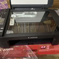 طابعة كانون (TS٣١٤٠) جديدة ممستخدمة نظافة ١٠٠٪؜ بيها نقص كاترج فقط.  ل...