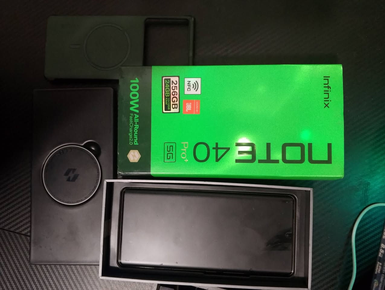 Infinix NOTE40 Pro 2G 256GB 100W+

تلفون هوة وجميع ملحقاته تلفون جديد ماتلكه مثله مال بنيه وصارله شهر وانضرب بورد الشحن مستعجلين عله بيعته مستحيل تلكون مثل هاذة التلفون وبنضافته مستعمل شهر الى شهرين ونص الشراي يراسلنه عله هاذة الرقم واتساب *********** المكان بغداد كراده سعر التلفون 425
