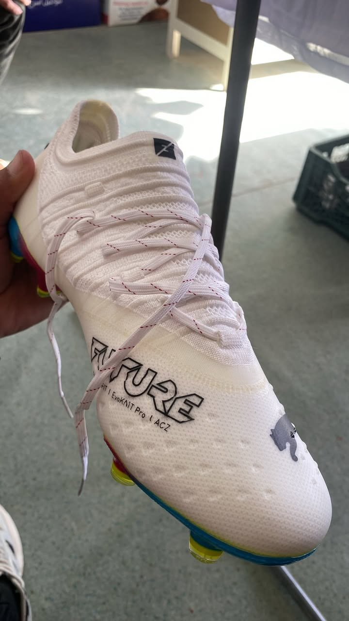 انطي سعرك وبالعافيه  ، قياس 42


**إذا كنت صاحب هذا الإعلان وتريد حذفه لأي سبب، رجاءا أرسل رسالة إلى الدعم الفني**