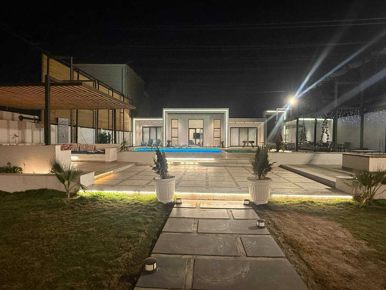 سلام عليكم يتوفر حجوزات موثق بتطبيق اجرلي العنوان الدوره البوعيثة استفسار رقم ***********
