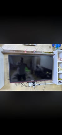 شاشة ٤٢ • تحتاج تصليح • حي الأعلام