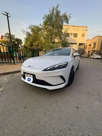 سيل 5 زيرو بعده كفاله عامه من الشخط وكلشي مثبت لوحات ومعربه وشادله حوض...
