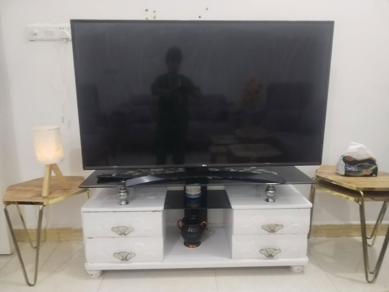 جمعه مباركه ميز بلازما ٤٥ الاتصال على الرقم ***********
