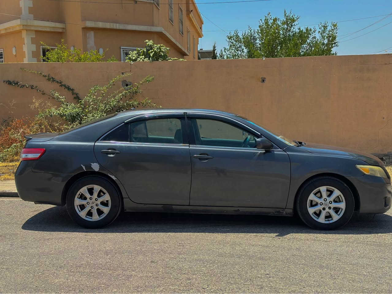 كامري 10امريكي 4سلندر صبغ عام بشرط بدون جفيه بدون كص كير محرك برغي ما مفتوح بي  تبريد تخم تاير صدر امامي خليفي كهربائيات منضومت حتراق كله ادامه ع ايدي 
رقم بغداد بأسمي 
مكان أربيل 65$قفل 
*********** أربيل, العراق
