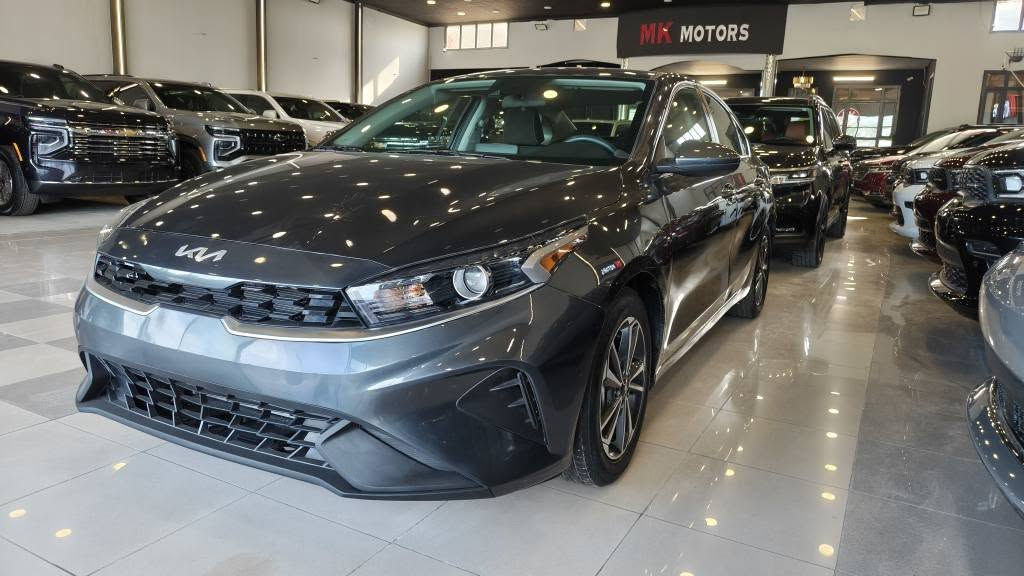 كيا فورتي 2024 3 دركا بوياغ بارجة بوياغ بي ناوةوةى زمارة كاتي 5000 هةزار مايل رويشتية 
بو زانیاری زیاتر بەیوەندی بکەن بە 
نرخ 13400$
*********** أربيل, العراق
