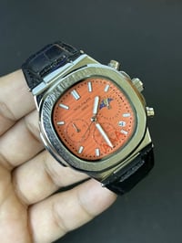 ساعة • توصيل • مستعمل