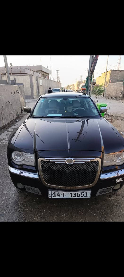 السلام عليكم ورحمة الله وبركاته اوباما اسود موديل ٢٠١٠مكينه ٣٥٠٠كيرحداده طخم تايرجديدتبريد خير من الله بيهه باب خلف الصدرصبغ والهلات الخلفيه ربع القماره وحافات التكم الخلفيه اثرجراد بدون ضربه ومعجون حداده ٩٠ب ١٠٠السعر ١٢٢وبيهه مجال حك الجيه السياره بسمي سنويه نهايه ٢٨رقم الماني هزه جديده قبل ١٠ايام


**إذا كنت صاحب هذا الإعلان وتريد حذفه لأي سبب، رجاءا أرسل رسالة إلى الدعم الفني**