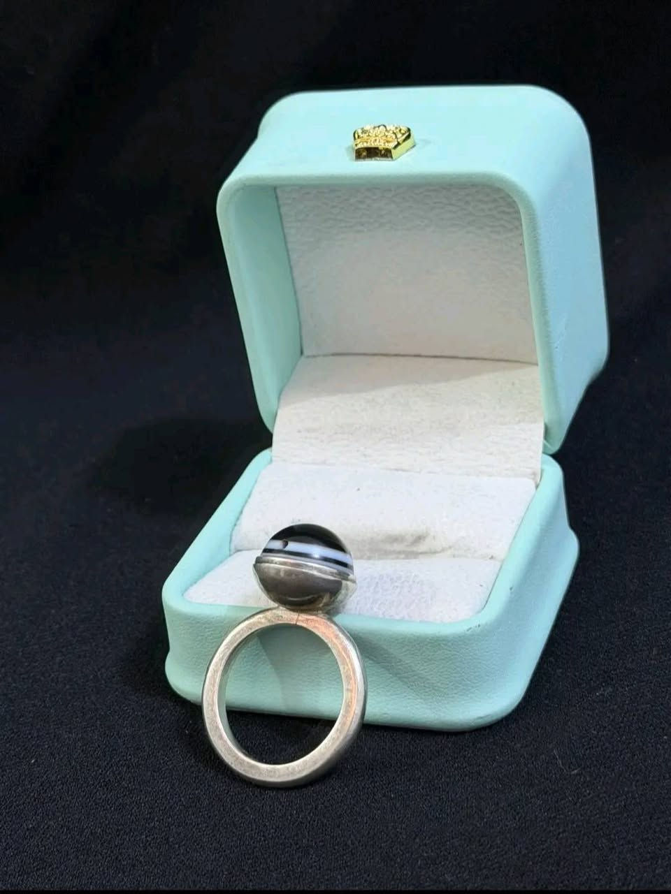 متاح خاتم جزَع قديم ***********
