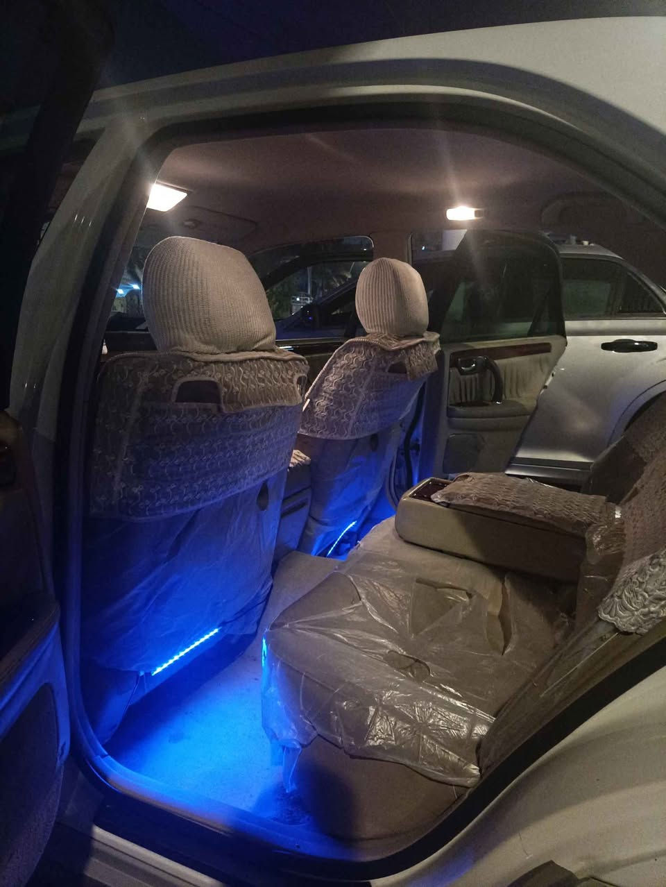 سياره جنون ملكه للبيع سعرها 140 ورقه وبيها مجال بسيط نظيفه شرط الفحص تحويل ثاني يوم با اسمك كشن كهربائي اربع دكم فول مواصفات العنوان البصرة الاتصال على الرقم *********** البصرة, العراق
