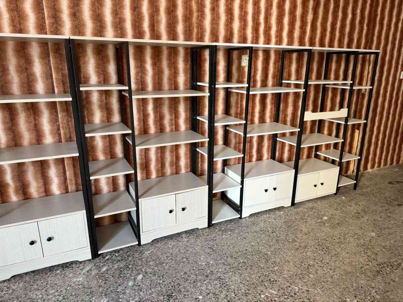 فاترينات 
عدد 9 
سعر القطعة 45 الف 
بغداد الجديدة


**إذا كنت صاحب هذا الإعلان وتريد حذفه لأي سبب، رجاءا أرسل رسالة إلى الدعم الفني**