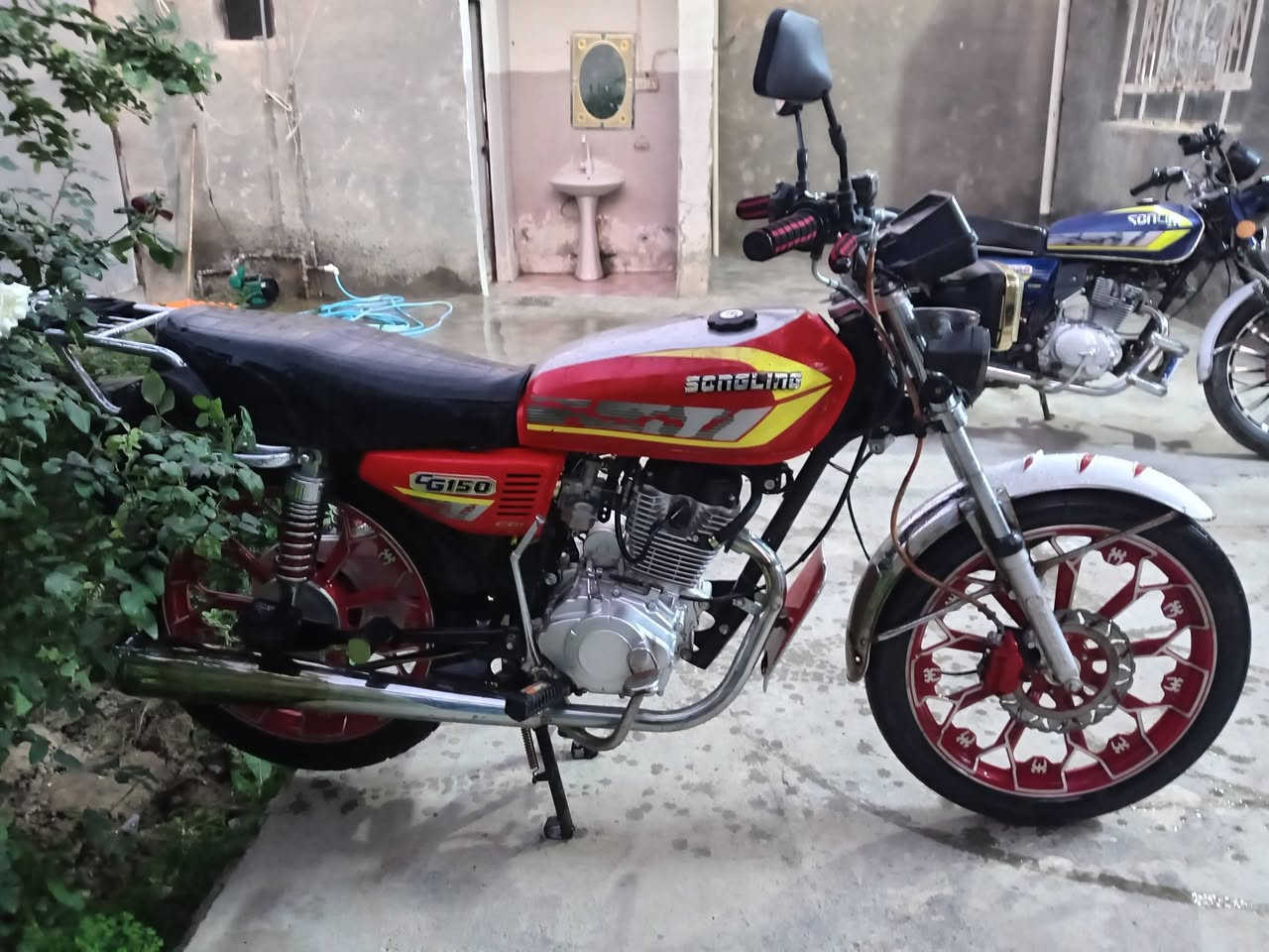 سلام عليكم سيفان موديل 24 كفالة عامل دراجة ما بيهة اي نقص نضافة شوفت عينك مكان ديالى مقدادية تقاطع الوجيهية رجاءآ مو شراي لا يتعبني رقم *********** اتصل وتدلل رجاءآ مو شراي لا يتعبني
