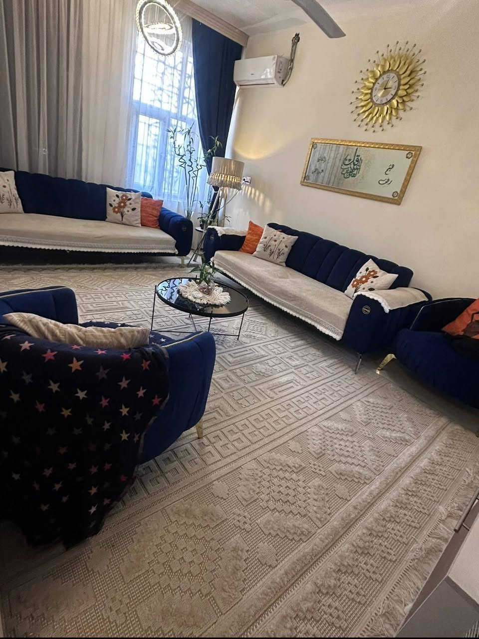 بيت 100متربلزعفرانيه  نهايه اربع شوارع كاع حجي جعفر مي ومجاري وتبليط لبيت طابق واحد وبي بيتونه جبيره ***********
