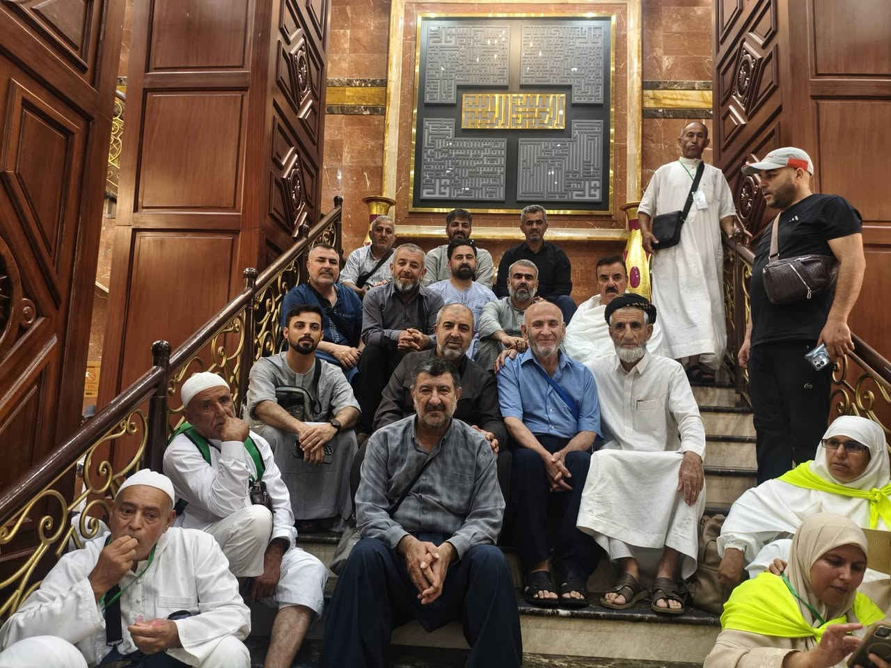 گەشتی تەمەن لەگەڵ ابوبلال بکە بۆماڵی خواوپێغەمبەرەکەی هەرزانترین نرخ لای ئێمەیە بەڕێزان گەشتەکانمان تەنهابە فڕۆکەیە بۆ ڕۆژانی ٧/٧هەتا ٧/١٠ بەپشتیوانی خوا دوسەفەرمان هەیە بۆئەوەی شوێنت بۆبمێنێ بەزوترین کات پاسپۆرتەکەتمان بۆبهێنە 
ئەم گەشتە لەفڕۆکەخانەی بەغداوەدەکرێ نرخی ٨٥۰ دۆلارەو بیست گەڵاکەی حکومەت کەدەیداتە گەشتیاربەنرخی ۱۳۲ هەزاربۆخۆت وەریگرە یان بە ٦۰۰ دۆلار گەشتەکەت بکەو هەموخزمەتگوزاریەکان لەسەرئێمەیە بەڵام بیست گەڵاکە بۆشەریکە وەرئەگرن بەپارەی شەریکە 
هوتێلەکانمان لە مدینە مرکزی
هوتێلی مەکە محبس جن دیوی پاسەکان
پاسی بەردەواموبێبەرامبەری ۲٤ سەعاتی 
دوژەم خواردن ژەمی بەیانی ونیوەڕۆ
پاس لەکەلارەوە بۆبەغداولەبەغداوە بۆکەلار لەسەرشەریکەیە
بۆزانیاری زیاترپەیوەندی بکەن بەم ژمارانەی خواروە
***********  پەیوەندی0
*********** پەیوەندی+ واتس اب
قیسطمان هەیە بۆهەڵگرانی کی کاردی ڕافیدەین
