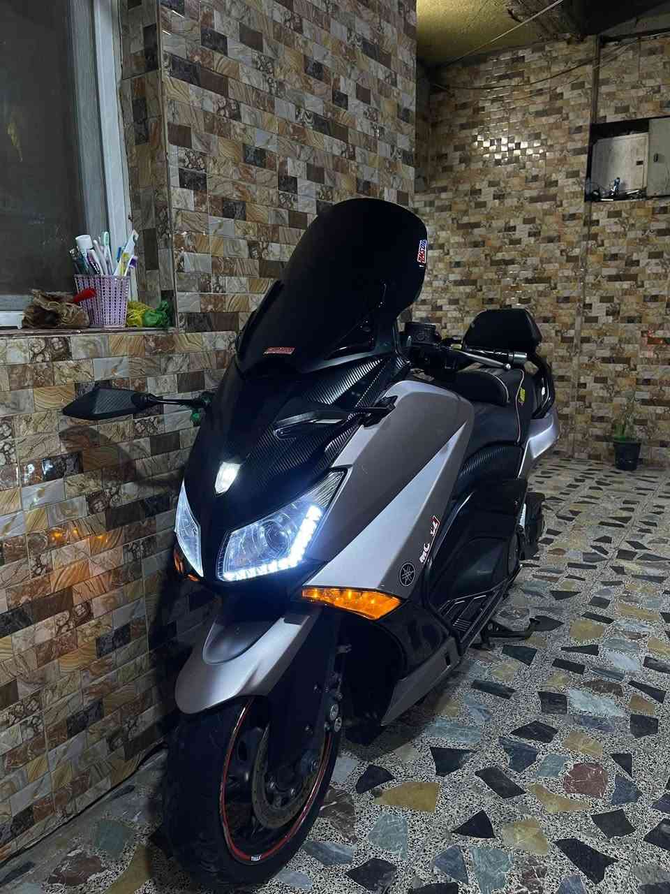 سلام عليكم تي ماكس 2014 للبيع 
محدثه 17دراجه نكره شوكت متجيه بيه نواقص قليله  سويجين 
التفاصيل اكثر ‪0773 629 0149‬مو شراي لتعبني
