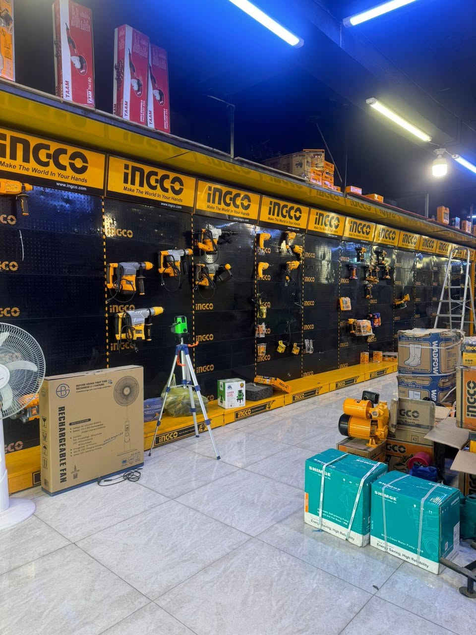 يوجد لدينا عارضات انجيكو وعارضات تام
المكان بغداد الدوره *********** يوجد توصيل الى جميع المحافظات
