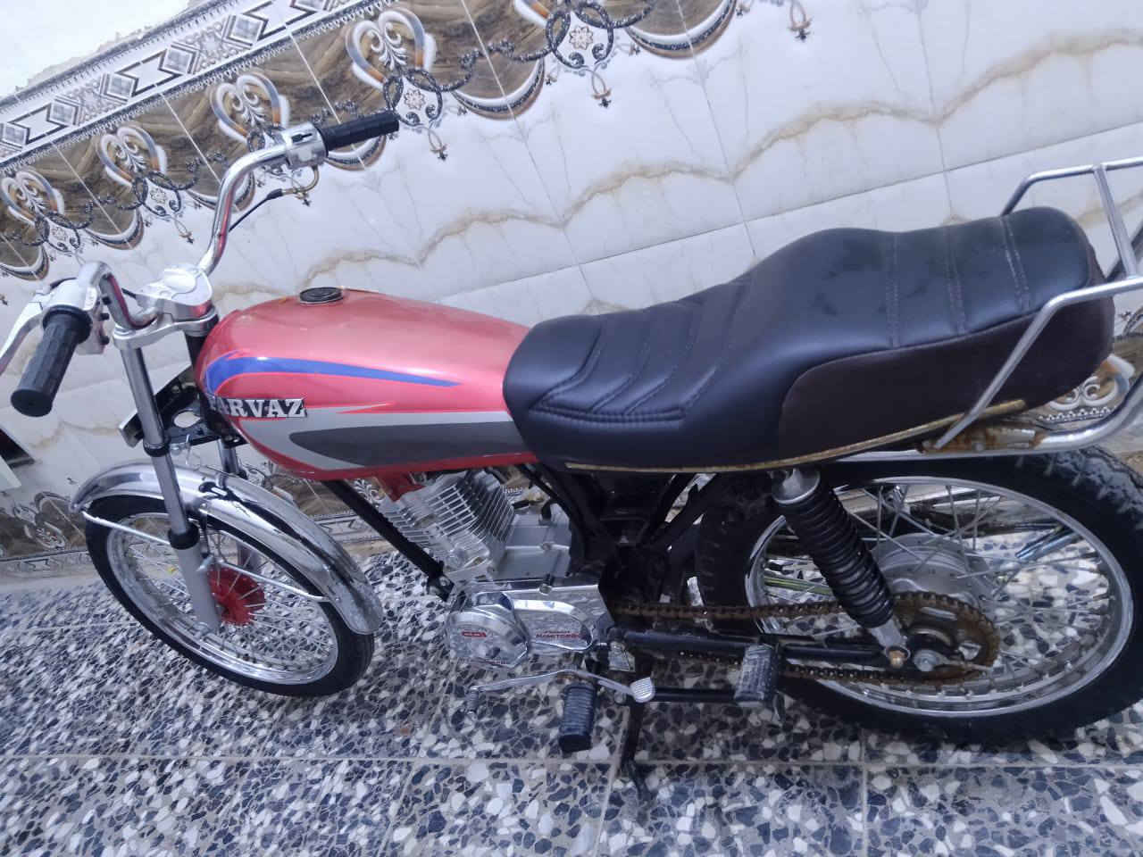 اسلام عليكم ايراني تعمير تيربو مكفولة من السرقة سعرهة ٦٠٠ وبيهة مجال قليل  مكينة حلوة نضيفة ما مفتوحة  العنوان البصرة  الحشد  رقم الهاتف ***********
