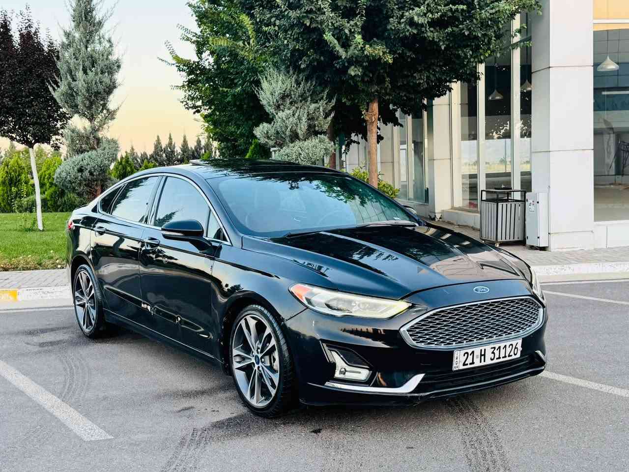 السلام عليكم
💎 فورد فيوشن موديل ٢٠٢٠
    
     💎 سيارة مواصفات فول الفول تيتانيوم 
       
     💎 محرك ( ٢٠ ) توربو  شرط مامفتوح 
    
     💎  مواصفات ( شاشة SONY _ ٣ شاشات _ كشنات جلد بيلادي _ تحكمات ستيرن _ گير عل ستيرن _ كشنات خزن _ كشنات تبريد او تتفيئة _ بصمة ابواب _ لايت ليد LED ) بعد هواي مواصفات . 

  ملاحضة /   بيها قطعتين صبوغ بيدون دواخل شرط 

                   سعر  ( 108 ) 💰 ورقة بيها مجال بسيط

  📍 مكاني السليمانية 
 
    ***********  📞
