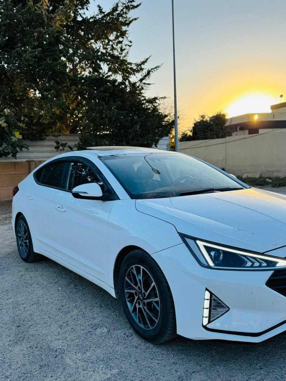 افانتي 2020 كلين بدون صبغ ماشي 83 فول فول ترهم مراوس حسب القناعه السعر 168 مكان زمار تصل ودلال رجان لاطب خاص تصل ***********//0770822330
