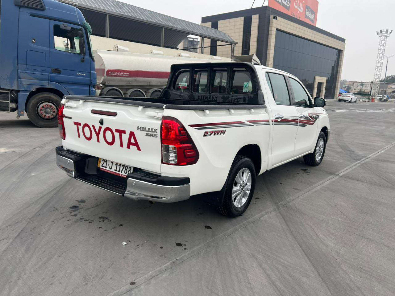 السلام عليكم بيكاب هايلوكس للبيع مديل2022رقم سليمانيه راعيها انا من البصره مكان السياره بالبصره شوكت مااتحب احولك جاهز ماشيه73الف تنتهي السنويه 2027سياره جاهزه من كلشي كله وكاله بدون اي ضرر كفاله عامه فول مواصفات كامره حساسات بصمه تبريد وتدفئه بالكشنات السياره كلها مغلفه نانو الحمايه السياره اوتماتيك السعر 290
*********** البصرة, العراق
