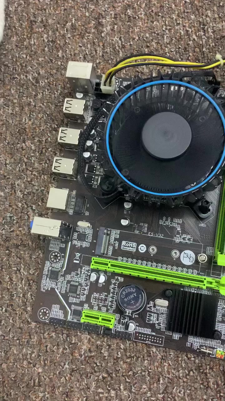 ‏PC جديد قطع كلا جديدة وكل الشرط شغال فقط تنزل لك عليه Windows اللي يريد خلي يراسلني خاص


**إذا كنت صاحب هذا الإعلان وتريد حذفه لأي سبب، رجاءا أرسل رسالة إلى الدعم الفني**