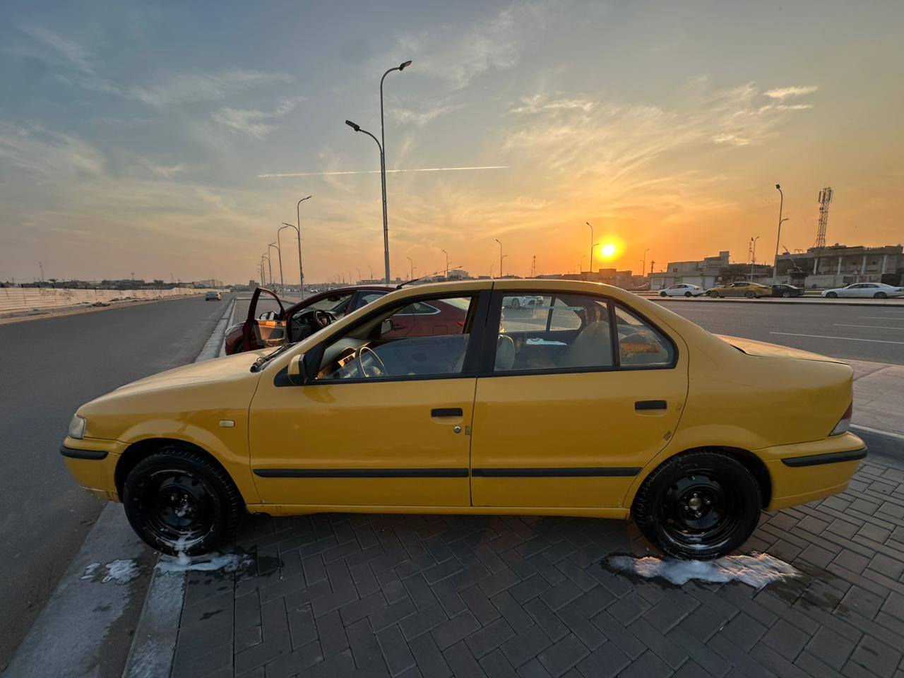 سمند مديل 12 سياره جاهزه سنويه 27 را شرط تحويل سياره مكفوله من ضربه وصبع وكيري ومحرك حداديه تبريد كله كفاله دوشمه جديده مابيه نقص جازه بصرة جموريه *********** سعر39
