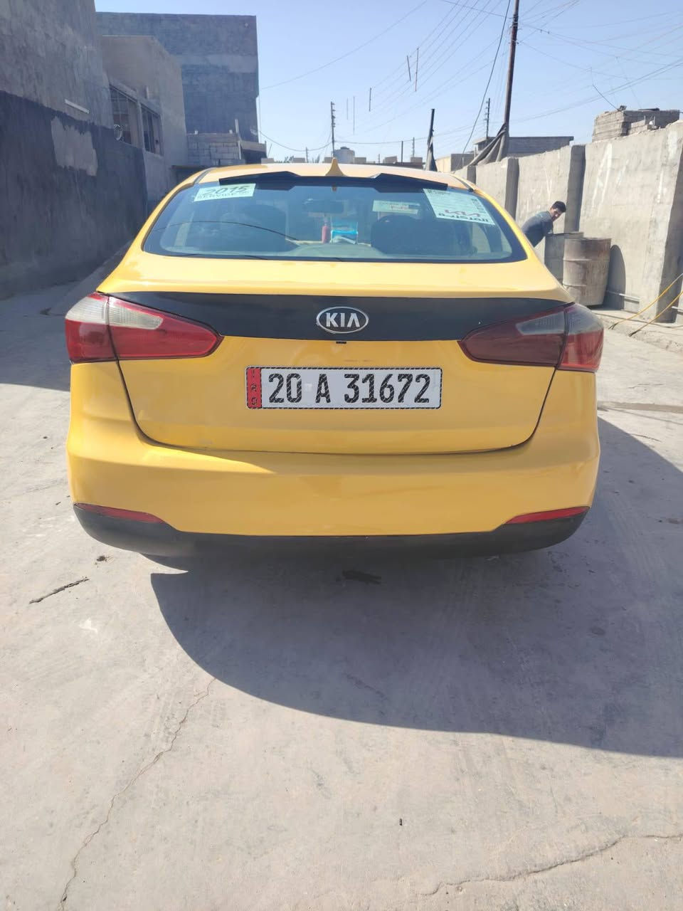 فورتي ١٥ رقم ديالى حادثها جاملغ وبنيد بيها خيط بخار
صدر جديد خير من الله 
تخم تاير جديد 
دواخلها حلوه 
السعر٩٧ وبيها مجال 
بغد المعامل 
***********
