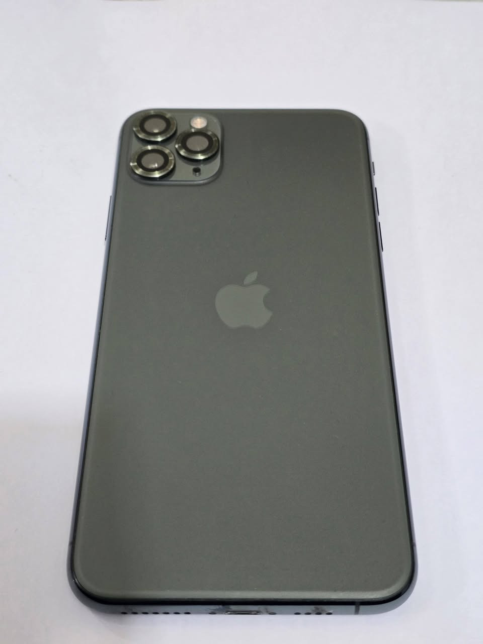 السلام عليكم
ايفون 11برو ماكس للبيع جهاز نظيف ما مفتوح مكفول جديد وتر بروف كامل ملحقاته ذاكره 《64》دبل شريحه نموذج 《m》بطاريه 《80》الون زيتوني مميز السعر《400》وبي مجال  《الرقم ***********》ما متواجد فيس فقط اتصال 
المكان العماره ميسان حي الرساله
