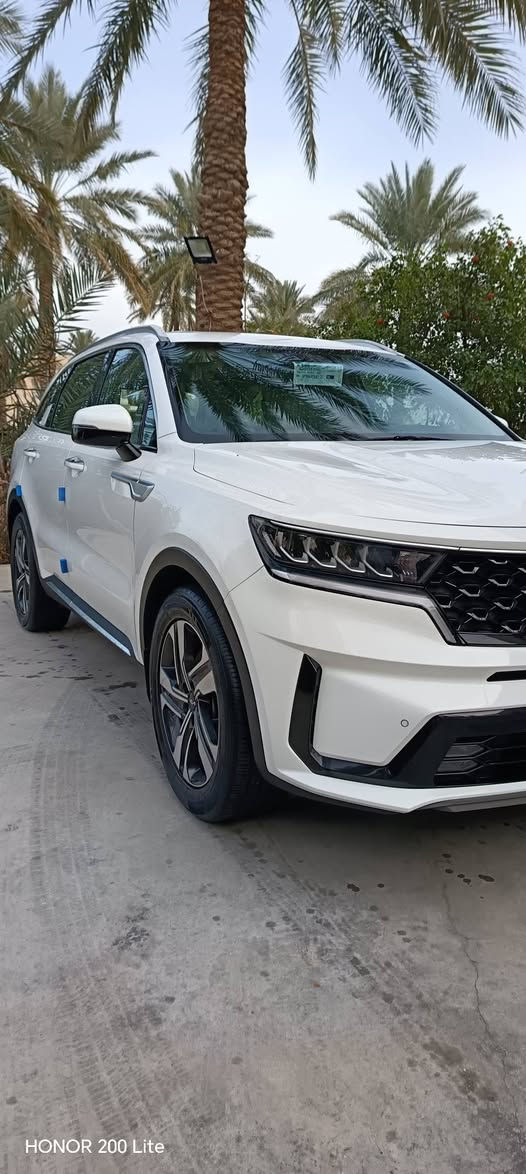 سورنتو 2022 ضمان الشركة الدوليه رقم بغداد دولي بأسمي 
مكفوله من صبغ والفتح والتبديل والبارد محرك وكير كفاله 
فول مواصفات عدا البانوراما
كير ماوس تشغيل عن بعد شفتات ستيرن سايد بريك بصمه اوتو هولد 7 راكب 6 سلندر 
كامرة 2 كشنات كهربائيه جنطه كهرباء شاشة متصله انارة داخليه في لابواب حساسات اماميه وخلفيه  علامة سورنتو بالدوسه نظام ترحيب سبير مانازل 
السعر 278 $ وبيها مجال 
للأستفسار ***********
