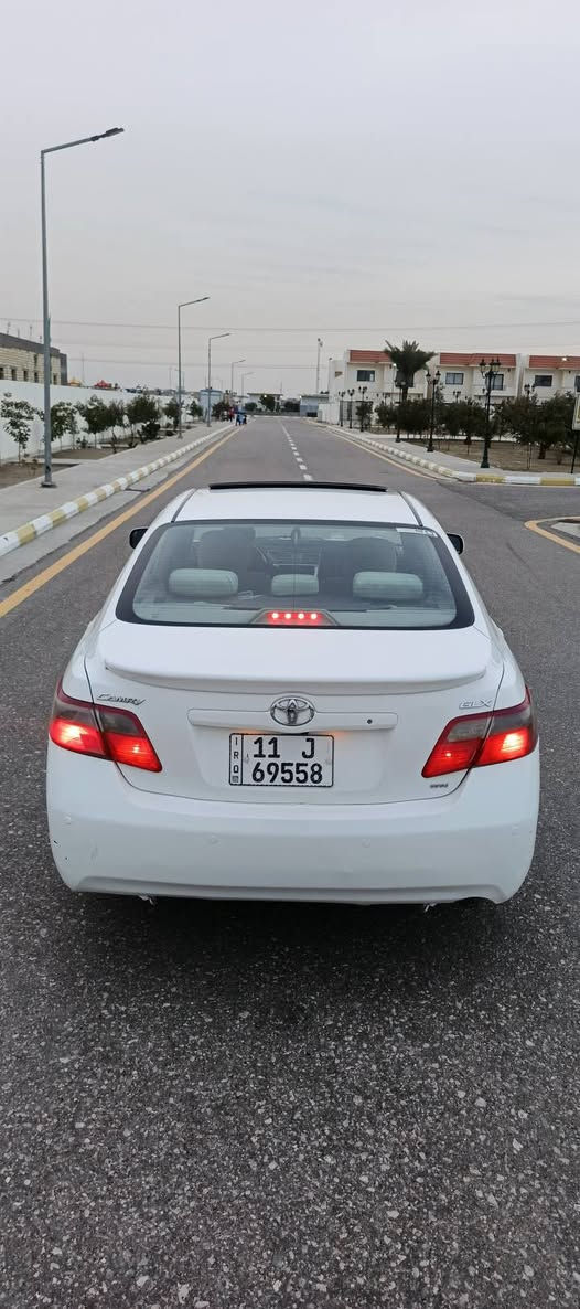 أحترامي للجميع
كامري خليجي 2008 GLX فوول مواصفات
قطعة لعشاق الياباني 🦅🦅 والنضافة امامكم
اقرأ جميع التفاصيل وخابرني 👇

المواصفات 🫰
فتحة سلايت
حساس خلفي 
مثبت سرعة 
برده خلفية قلاب اثناء الرجوع
كشنات كهرباء 
فول تحكم ستيرن
تبريد قطعتين امامي خلفي 
بجم زنون مع أمكانيه التحكم في الايت 
شاشه مع كامره أصلي 🫰
دواخل فول صاج 
لدات ترحيب 
ABS مانع انزلاق 
٥ ويل كب بلادي 
جرس بالسرعة 120 
رقم بغداد أنكليزي بأسمي سنويه 2027

مكينة v4 2400 🚀🚀 
كير ٥ نمر 
اخوان المكينة والكير شادهن من علي باجلان طلب من دبي 
انطي بيهن تراي وضمان مفتوح مكفولات من كلشي 
تبريد ثلج + تدفئة شغال 
 حدادية فول نعومه مشط ودرايمات قبل شهر مبدلهن زيروو 
دبلات امامي خلفي مال افلون 
كفاله عامه من اي ضربه فقط كم مكان رش (باب خلفي ايمن +نص جاملغ خلفي ايسر )

اخوان السيارة جاهزة للأخير دشبول ولا كلوب مشتغل
بدون اي عطل ولا نقص (تخم التاير نص عمر)
المكان ديوانية مركز المدينة 
السعر 117 وبيها مجال 
‏‪***********‬‏ ديوانية, القادسية

