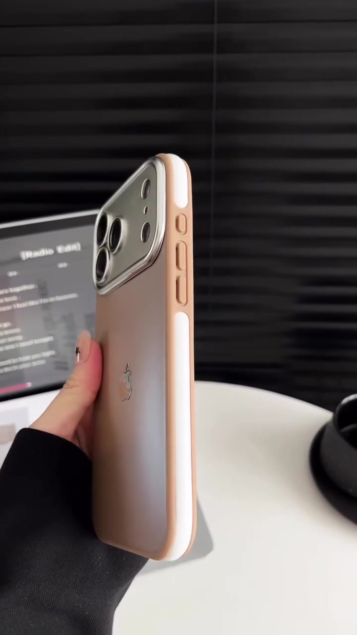 ⁨ ⁨ ⁨ ⁨ ⁨ ⁨ متوفرة الآن :
✨ iPhone 13 Pro Max ‏
✨ iPhone 11 Pro Max
💵 السعر: 8,000 د.ع
حماية كاملة وشكل مميز
🚚 يوجد خدمة توصيل
📥 للطلب والاستفسار يرجى مراسلة الصفحة⁩⁩⁩

#اكسبلور_explore #اكسبلور #ايفون #كفر⁩⁩


**إذا كنت صاحب هذا الإعلان وتريد حذفه لأي سبب، رجاءا أرسل رسالة إلى الدعم الفني**