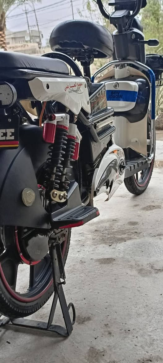 دراجه شحن
مديل 2025
اي نقص مابيها 
بطاريات خير من الله 
نضافه 100/100
ديالى بعقوبه كنعان 
السعر 400بيها مجال 
🤍🤍🤍🤍🤍🤍


**إذا كنت صاحب هذا الإعلان وتريد حذفه لأي سبب، رجاءا أرسل رسالة إلى الدعم الفني**