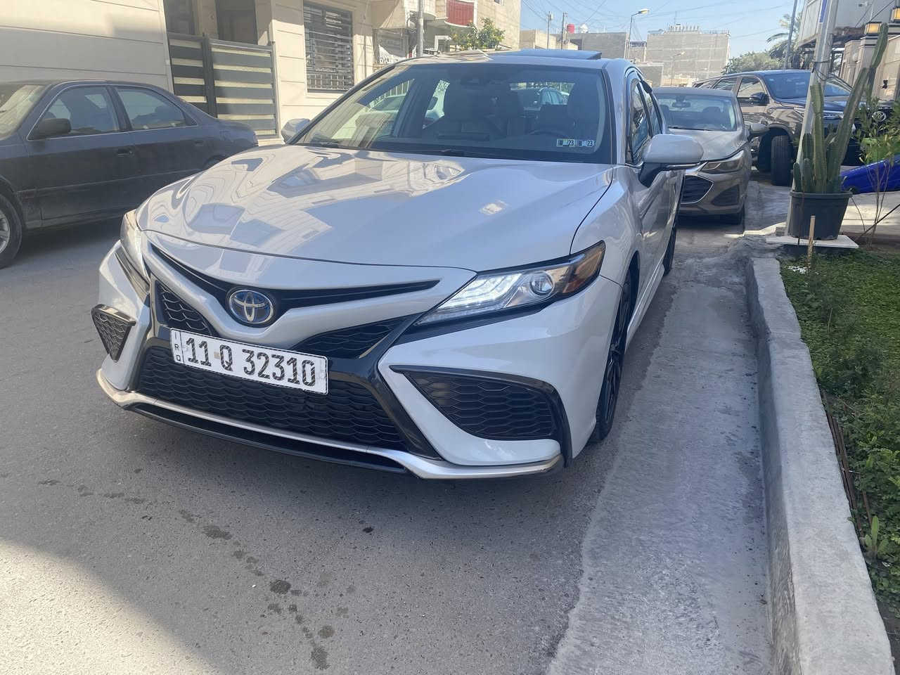 ✅تيوتا كامري 2022  XSE وارد امريكي هايبرد

✅اللون رصاصي متعدد قريب للأبيض / فول مواصفات 1/1 

✅رقم بغداد وبسمي تحويل ثاني يوم  

حادث سيارة / تقرير مياه امطار شيء بسيط والسيارة شغالة من المزاد الامريكي 
 
 
 مواصفات XSE 
🔹داخل جلد لونين المرغوب 
🔹بصمة تشغيل ابواب وصندوك
🔹فتحة سقف ( سلايد روف ) 
🔹فتح الصندوك ذكي 
🔹محرك 2500 هايبرد 
🔹دشبول دجتل 
🔹كاميره دوارة  360 
🔹رادارات 360 درجة ( امامي جانبي خلفي ) تمنع التصادم الامامي والجانبي والخلفي
🔹التحذير عند فتح الباب 
🔹تحكمات ستيرن 4 جهات  
🔹 شاشة 4 وضعيات للعدادات
🔹 4 وضعيات قيادة ( عادي/ سبورت /ذكي / اقتصادي ) 
 🔹مثبت سرعة ذكي ( التحذير عند مغادرة المسار )
‏🔹Auto Hold التوقف لفترات قصيرة
🔹الهاند بريك بصمة 
🔹شاشة  حجم كبير لمس تدعم نظام الابل كار بلي والاندرويد اوتو بدون كيبل يربط التلفون واير ليس و GPS  
🔹شحن واير ليس 
🔹ويل كب 18 رياضي تاير جديد 
🔹نظام الصوت Bose عدد السماعات 8 ‏
🔹دخول ذكي عند الاقتراب 
🔹لايت لد
🔹نقطة عمياء
🔹تدفئة بالكشنات وتبريد 

🔹تحديد مسار وقيادة ذاتية  ورادار امامي 
🔹مانع انزلاق 
وتوجد الكثير من المواصفات 

العنوان 📍بغداد 

للتواصل ☎️ ***********

للسعر $ 225 وبي مجال1-الأعجاب في الصفحة2-المشاركة في الصفحة3-عدم السب.@إشارة
