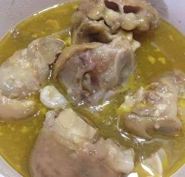 يتوفر غدا على الغده فراسم عجل طبخ ولا غلطه شرط حلقوم كيلو ونص 15 رقم الحجز *********** الحجز مسبق 😘☺️
