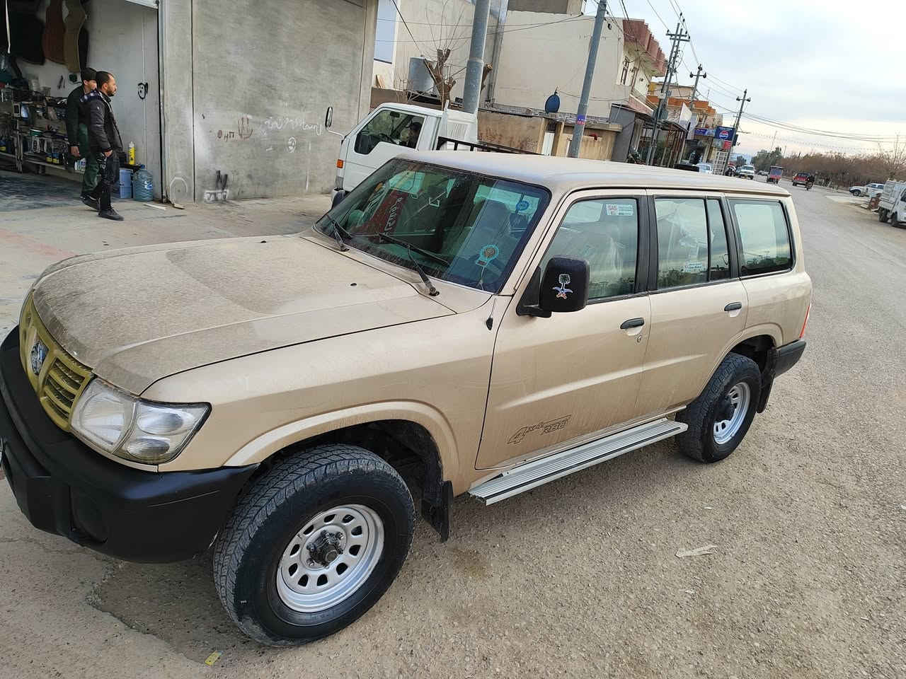 پتڕۆڵ بۆفرۆشتن مۆدیل 1998استرادخاس  ئاڕم پلاسیک سلێمانی بەشەرتی غرامەو ئەوەلیات  سەیارەکە فول عادیە یەک شوێنێ نەتەقیوە ناوبەتانەو دەرگای دواوەش سەیارەکە حیزام سبوخە چەکوش بەگیانیەوە نیە هیچ هیچی پێوەنیە ناوبۆرە ناوی لەسەر بیلاد ماوە هەموگیانی بەشەرت چوارتایەی شازی لەسەرە بەدوای مەسرەف مەگەرێ سعرتەلەفون بکەن ***********اسیا***********
