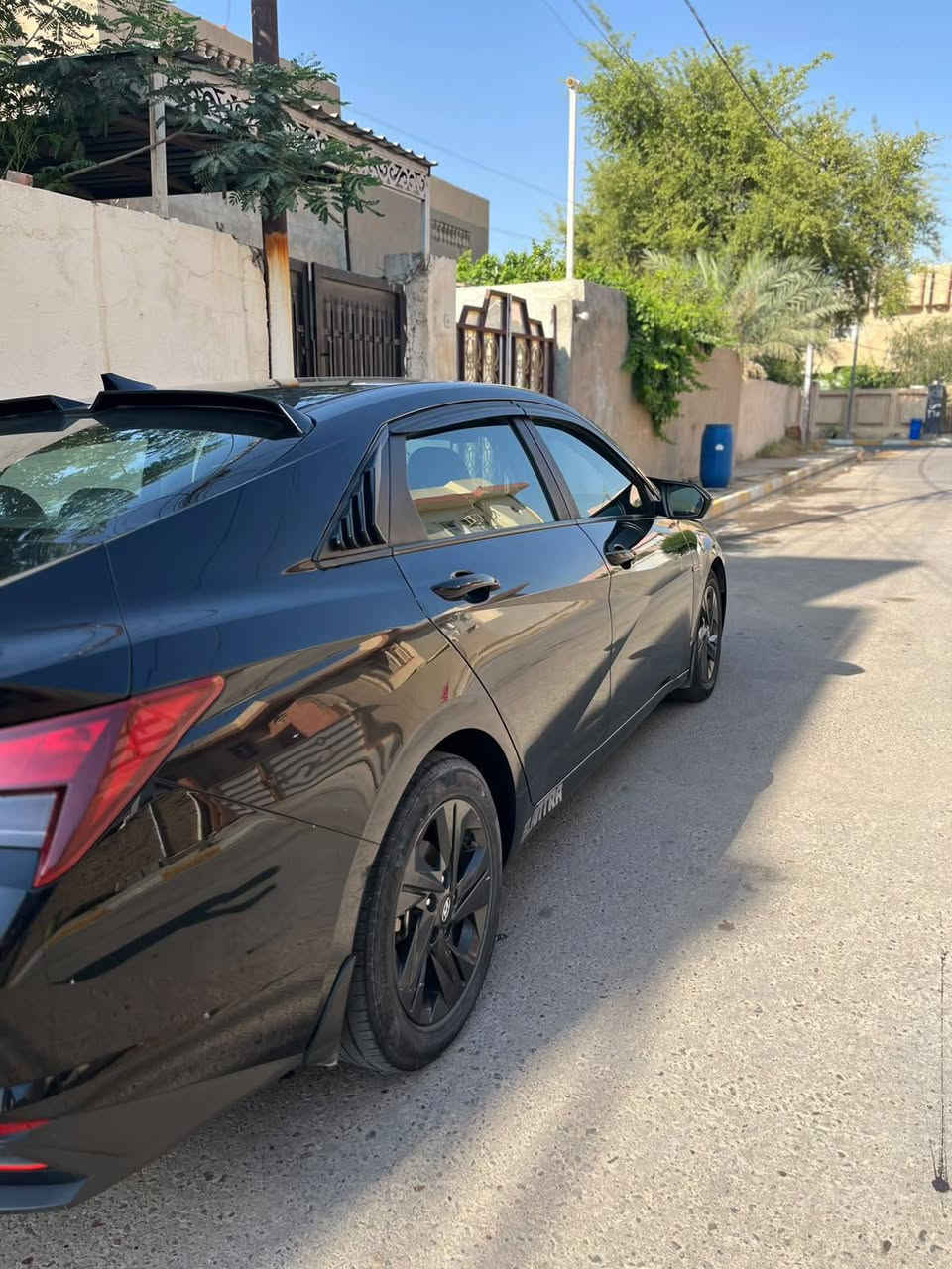 السلام عليكم النتره موديل 23
نضيفه معوقين سبورت بيه مودات قياده السعر127رقم واتساب ***********
