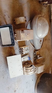 كهربائيات مستعمله للبيع كلهن شغالات  07728521598