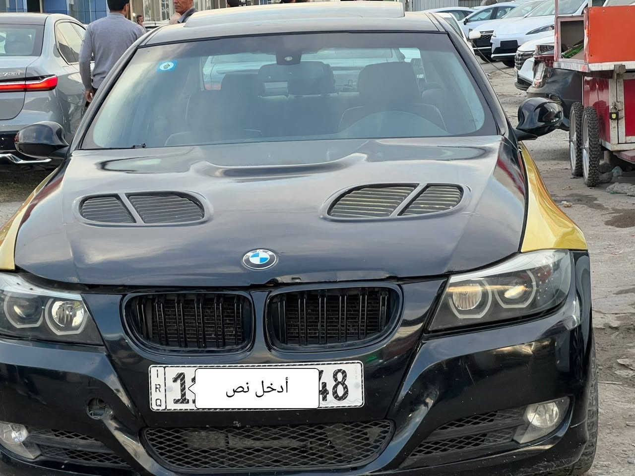 بيع او مراوس  E90 2011 السياره فول مواصفات رقم بغداد دولي 4ارقام شبه المميز مكينته 6سلندر مكانه كربلاء طويريج *********** كربلاء, العراق
